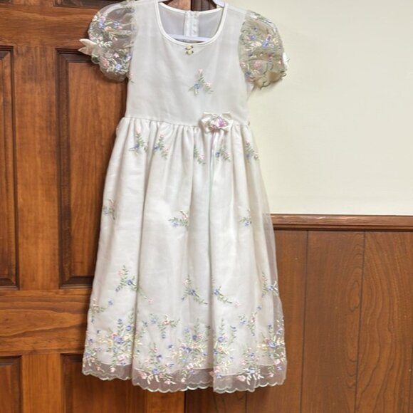 Vintage Pinokio Dress Weddings, Pageants, Formal Events No Size See Measurements - Picture 15 of 15